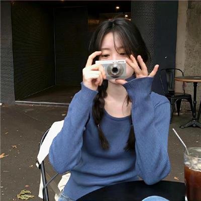 小犬与女孩